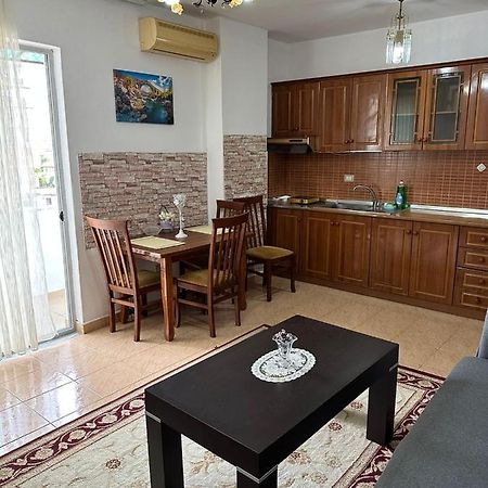 Cozy Apartment In The City Center Shkodra Exterior foto