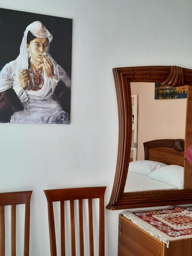 Cozy Apartment In The City Center Shkodra Exterior foto