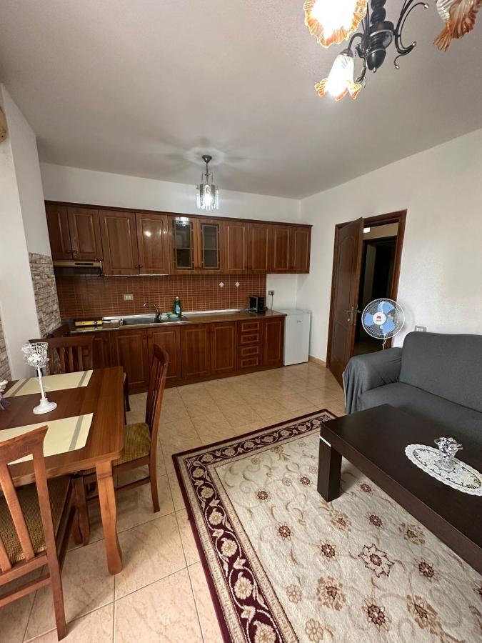 Cozy Apartment In The City Center Shkodra Exterior foto