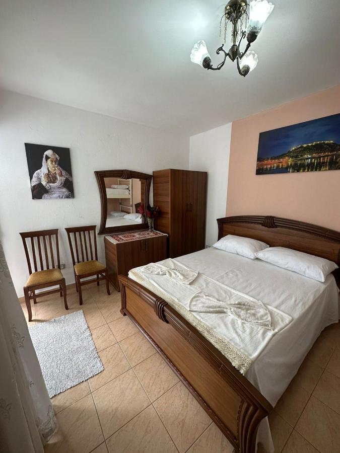 Cozy Apartment In The City Center Shkodra Exterior foto