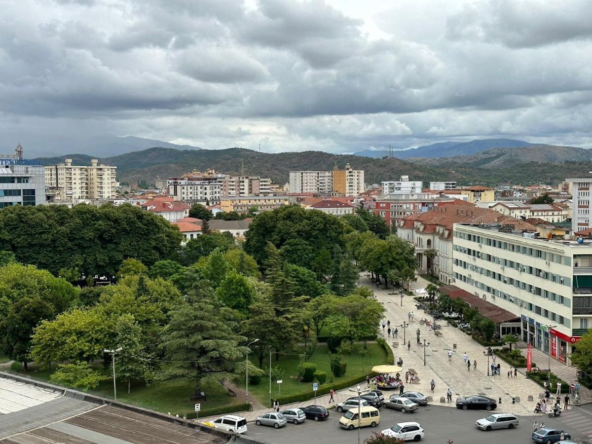 Cozy Apartment In The City Center Shkodra Exterior foto